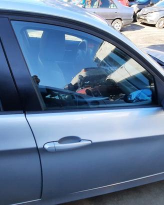 BMW 320D ANNO 2010 - PORTA ANTERIORE DESTRO