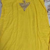Abito marocchino giallo