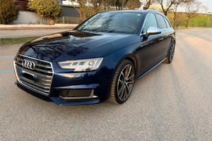 Audi S4 Avant 354 CV