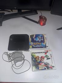 Nintendo 2DS con 3 giochi originali + caricatore