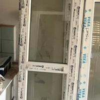 Porta finestra PVC 2 ante – 109,5 x 254 cm – Nuova