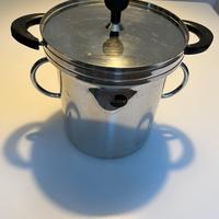 Pasta Set Alessi design Massimo Morozzi