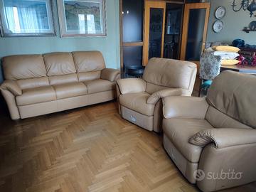 Salotto Natuzzi in pelle