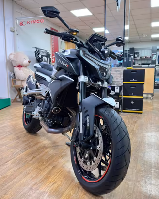 800NK Advanced Pari Al Nuovo