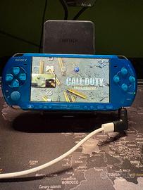 PSP 3004 blu elettrico + caricatore
