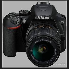 Macchina fotografica Nikon D3500
