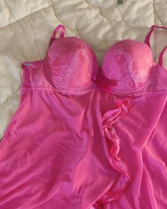 babydoll con coppe reggiseno in pizzo