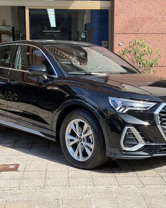 Audi Q3 35 TDI SPB S-LINE TUA A 490 EURO AL MESE