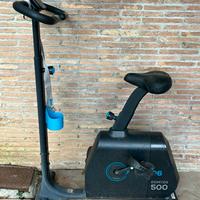 Vogatore, spalliera, panca e cyclette