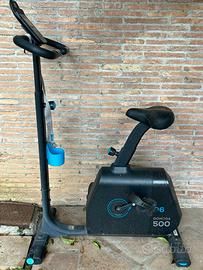Vogatore, spalliera, panca e cyclette