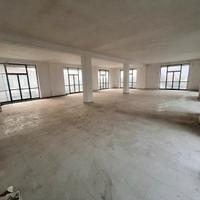 Locale commerciale - multiuso