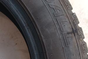 Gomme falken 185/60 R15 84T 4 stagioni