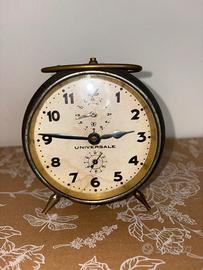 Sveglie meccanica da tavolo vintage “Universale”