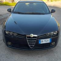 Alfa Romeo 159