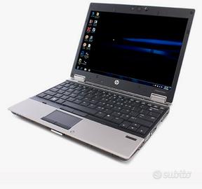pc portatile hp i7 14 pollici ssd windows 11