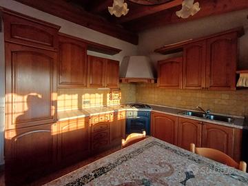 cucina in legno usata 