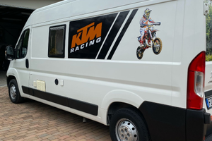 Furgone jumper camperizzato