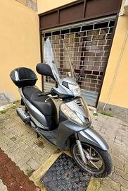 Honda sh 300 euro 3