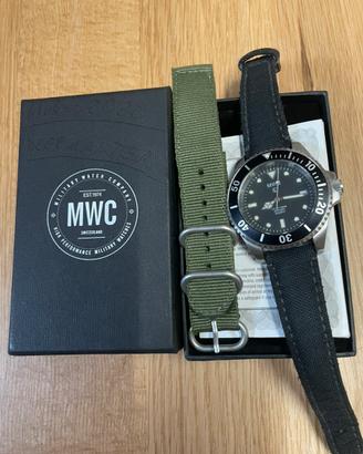MWC Diver Quartz