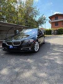 BMW 520 Luxury Vettura in perfette condizioni.