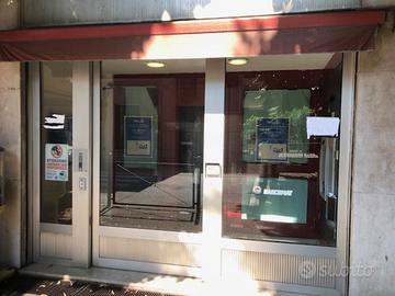 Negozio Limbiate [cod. rif5891263ACG]