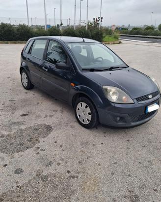 Ford fiesta 1.4 tdci