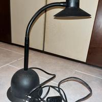 Lampada da tavolo