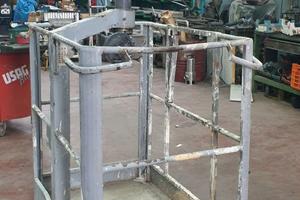 CESTELLO FERRARI 2 POSTI