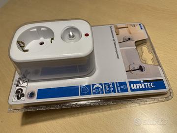 Adattatore con sensore crepuscolare uniTEC 47536