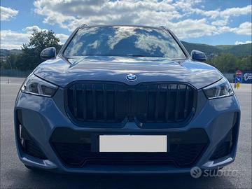 BMW X1 xDrive30e Ritiro utilitaria elettrica 4 por