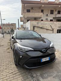 Toyota C-HR 1.8 Hybrid E-CVT Trend