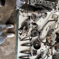 Pezzi motore AUDI A4 B8 2.0TDI CAG 143CV