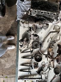 Pezzi motore AUDI A4 B8 2.0TDI CAG 143CV