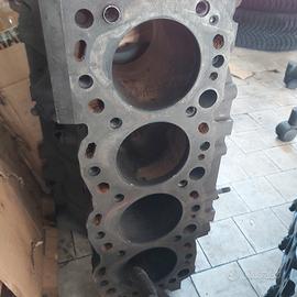 MONOBLOCCO TOYOTA 2LT 2400TD +PISTONI MAGGIORATI 