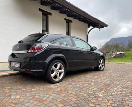 OPEL Astra - 2007