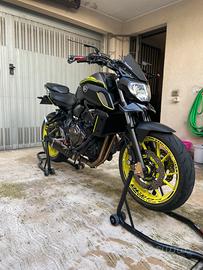Yamaha MT07