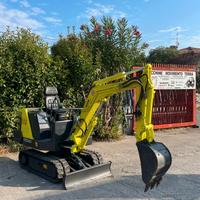 E02 Escavatore 13 q Yanmar B12