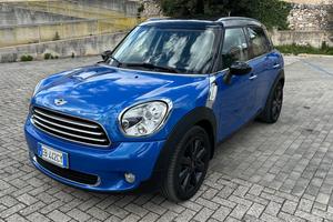 Mini Cooper Countryman R60 super accessoriata 2011