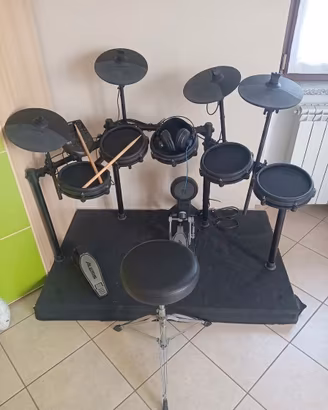 Batteria elettronica Alesis-Come nuova
