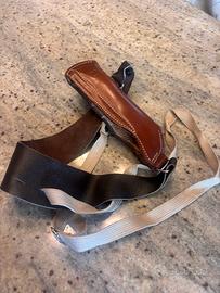 Fondina in pelle per pistola semiautomatica