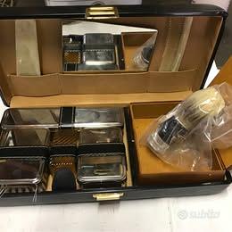 2 kit toilette da viaggio anni 50/60