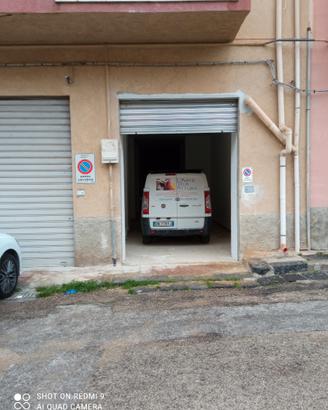 Magazzino di mq 70 sito in via Luigi Sturzo