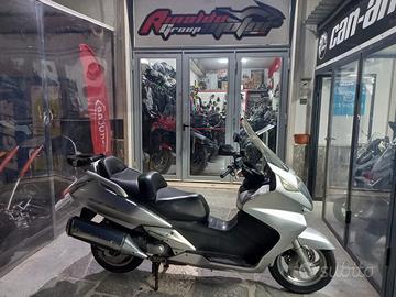Honda Silver Wing 600 2004