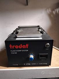 TRODAT T1511M Macchina Premium Flash 23,5x34x18,7