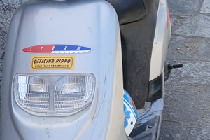 Scooter Gilera storm