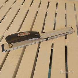 Cucitrice a braccio lungo Leitz 5560