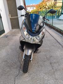 scooter Honda pcx 2011