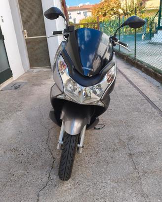 scooter Honda pcx 2011