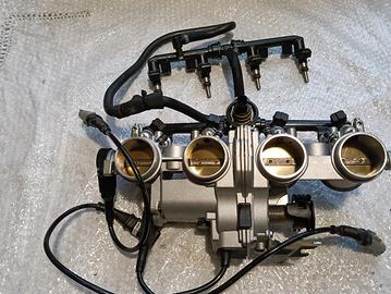 BMW S 1000 RR  2011 corpo farfallato