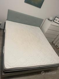 Materasso matrimoniale + rete a molle